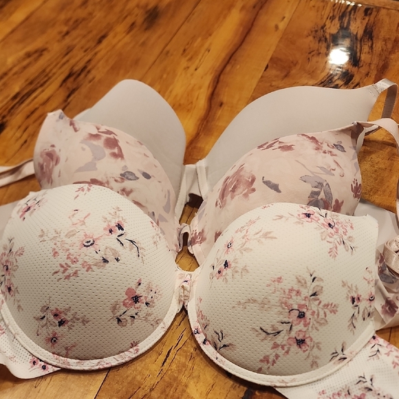 3 Bra Bundle - Picture 1 of 15